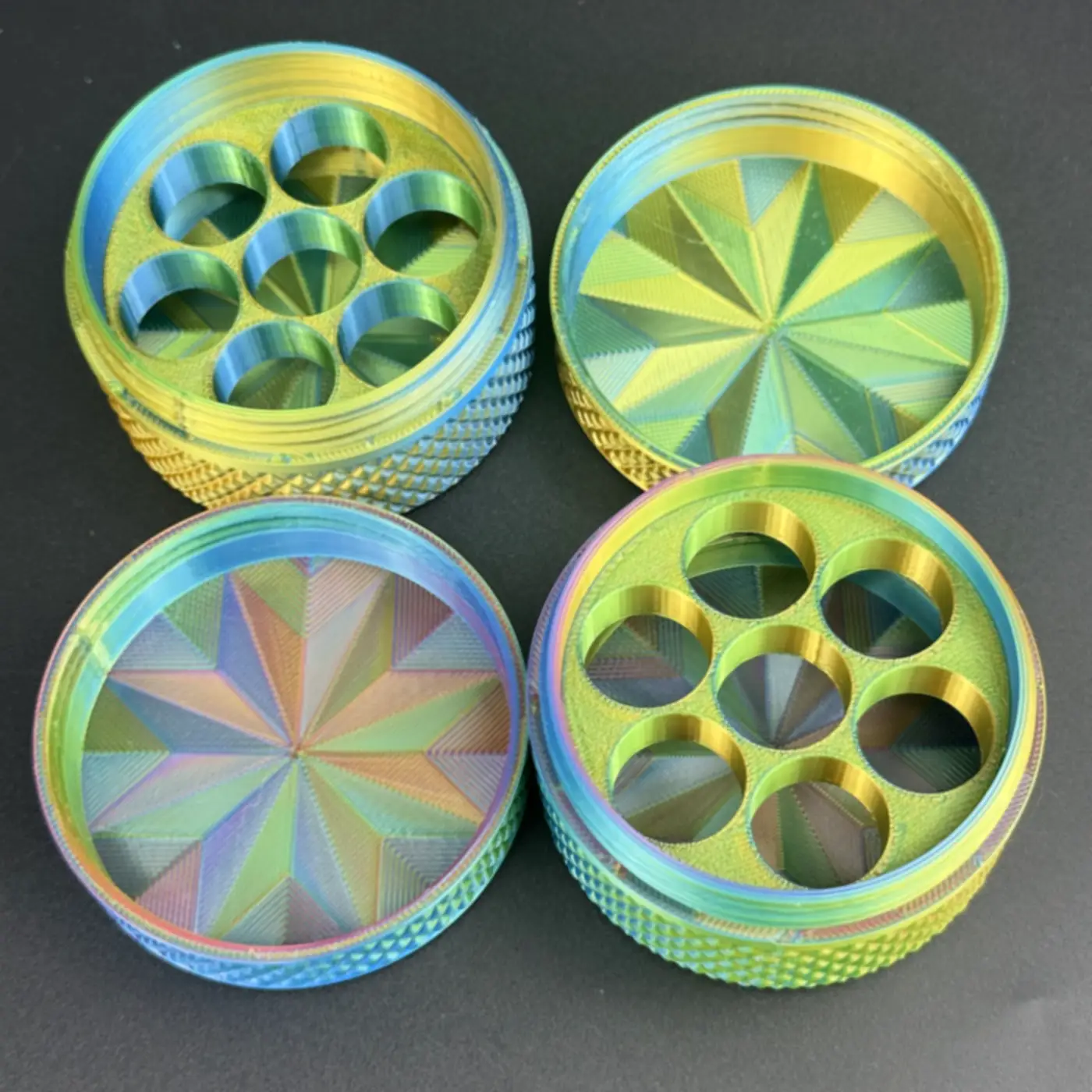 open cylindrical vial case showing the honeycomb 1+6 insert for seven 3ml vials
